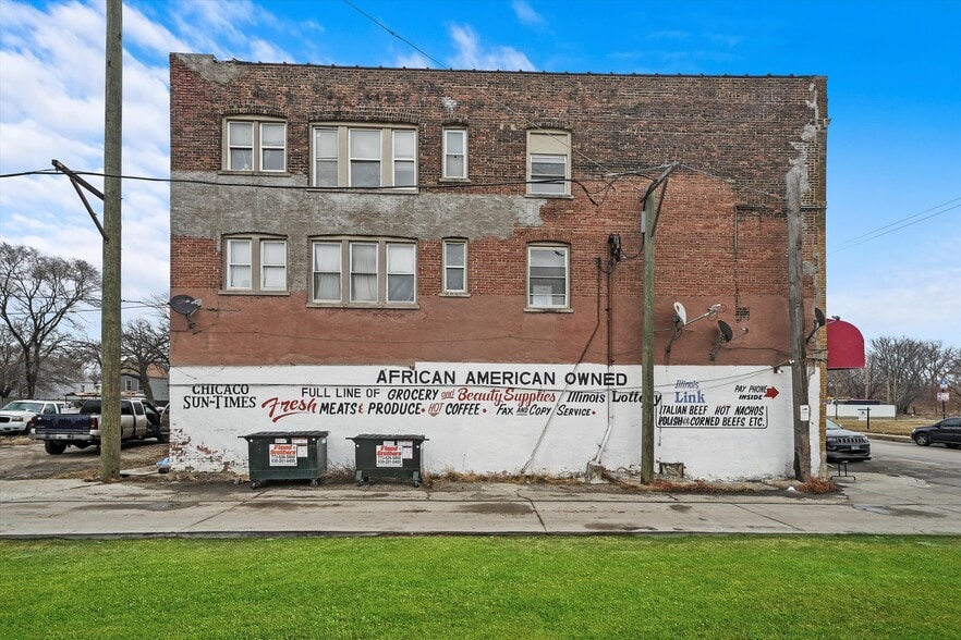 More Photos Of 4300-4310 W 16th St, Chicago Apartments For Sale