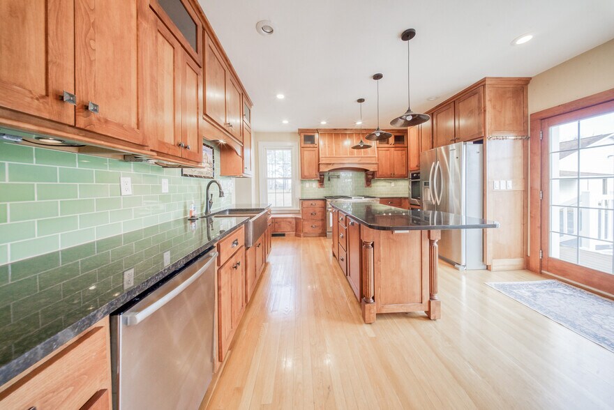 More Photos Of 1601 E State Route 72, Rolla Specialty For Sale