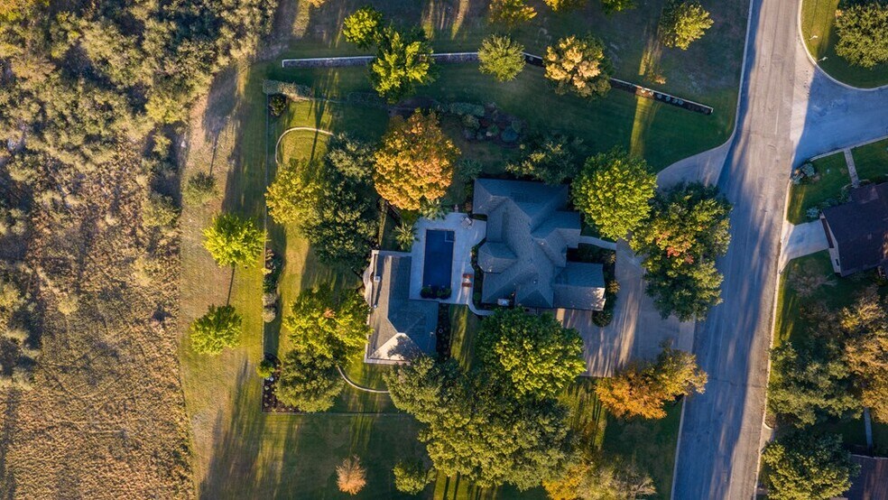 More Photos Of 2409 Commerce st, San Saba Land For Sale