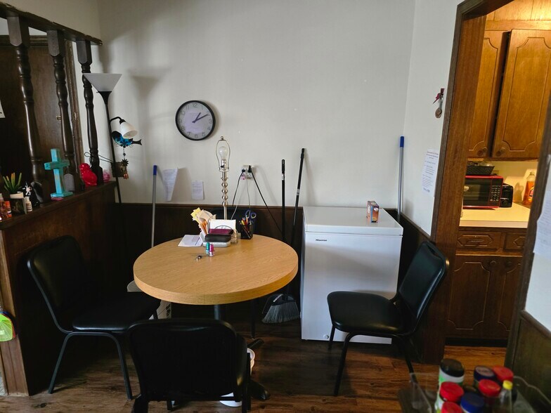 More Photos Of 415 Harmon Ave, Watonga Apartments For Sale