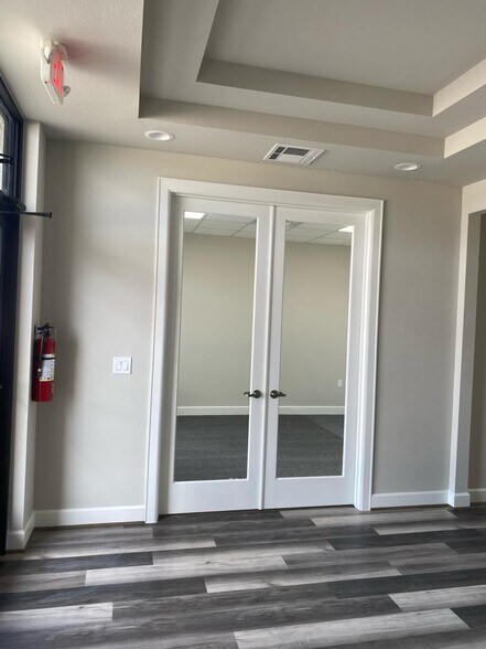 More Photos Of 25145 Star Ln, Katy Unknown For Lease