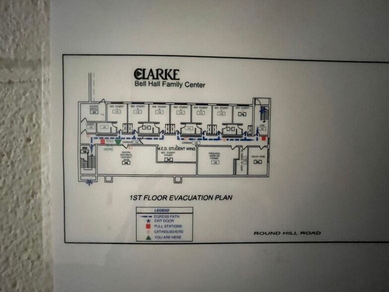 More Photos Of 45 Round Hill Rd, Northampton Office Residential For Sale