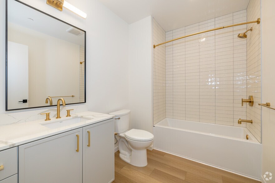 More Photos Of 1629 S St, Sacramento Apartments For Lease