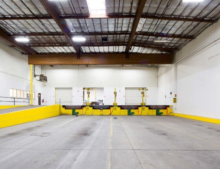 More Photos Of 4900-4904 Ampere Dr, Reno Distribution For Lease
