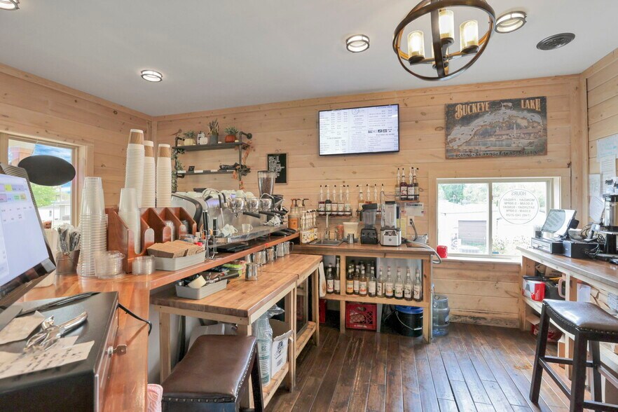 More Photos Of 14675 Zion Rd, Thornville Restaurant For Sale