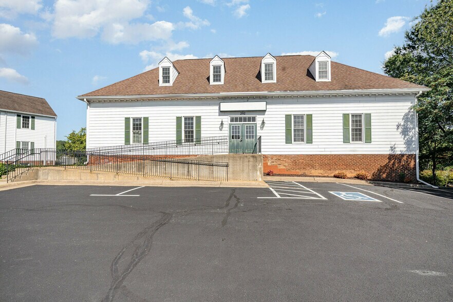 Primary Photo Of 292-294 Garrisonville Rd, Stafford Office For Sale