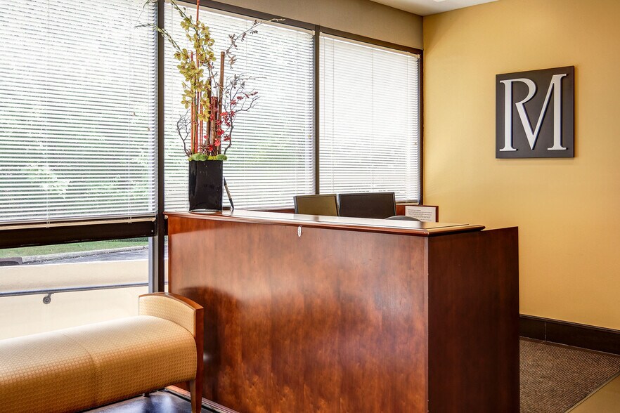 More Photos Of 101 Laurel Rd, Voorhees Office For Lease