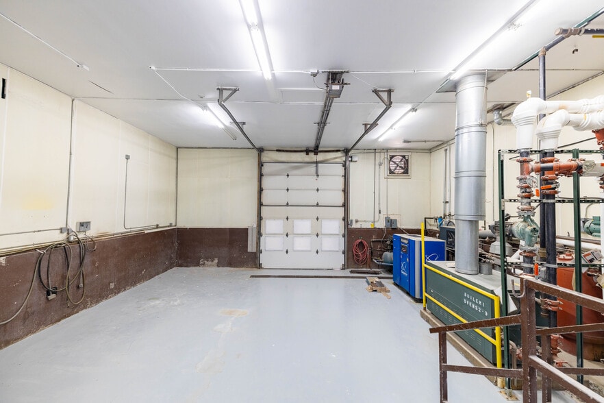 More Photos Of 10464 Bryan Hwy, Onsted Warehouse For Lease