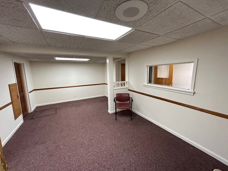 More Photos Of 450 Bay Ridge Pky, Brooklyn Office Residential For Lease