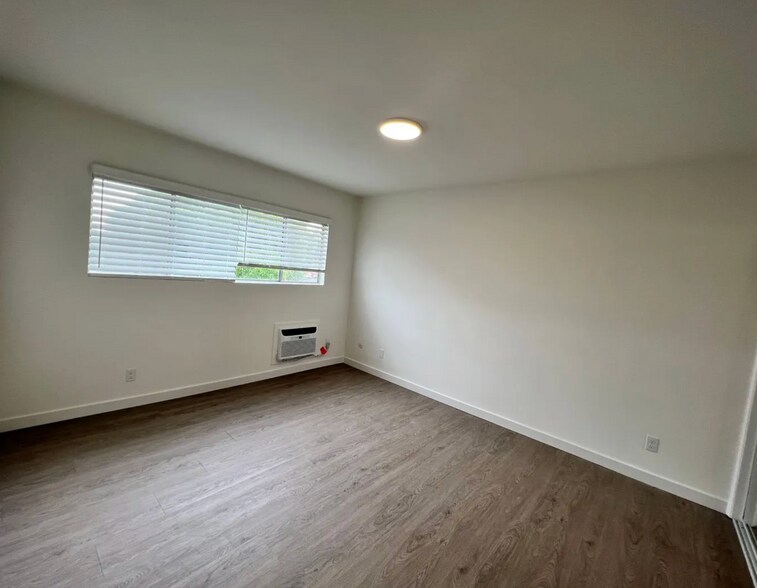 More Photos Of 634 E Harvard Rd, Burbank Apartments For Sale