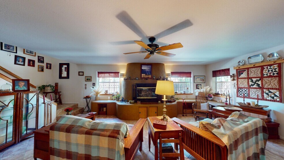 More Photos Of 1804 E College Blvd, Roswell General Retail For Sale