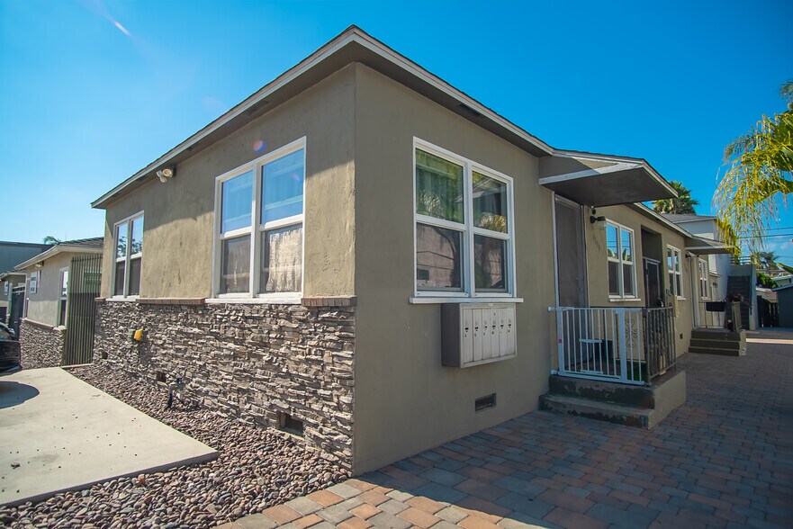 Primary Photo Of 4154-4158 Estrella Ave, San Diego Apartments For Sale