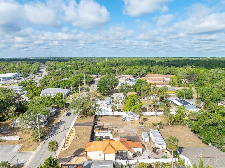 More Photos Of 403 Herbert St, Port Orange Specialty For Sale