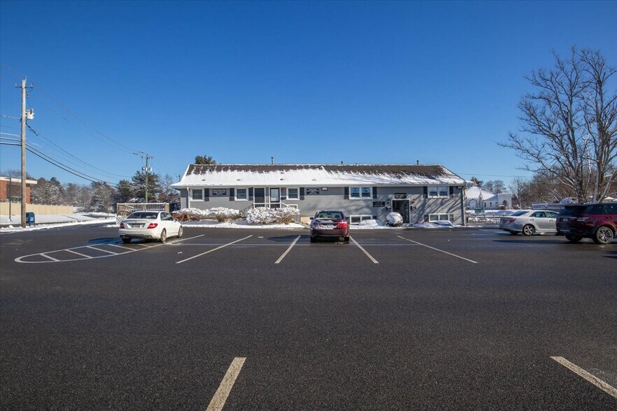 More Photos Of 478 Torrey St, Brockton Medical For Sale