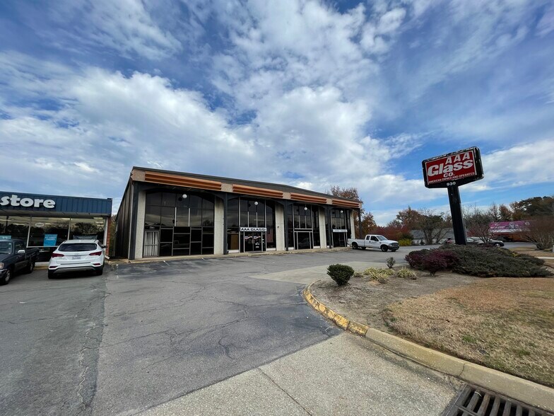 More Photos Of 930 Robeson St, Fayetteville Office For Sale