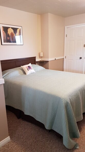 More Photos Of 4462 Hummingbird Rd, Little Fort Hospitality For Sale