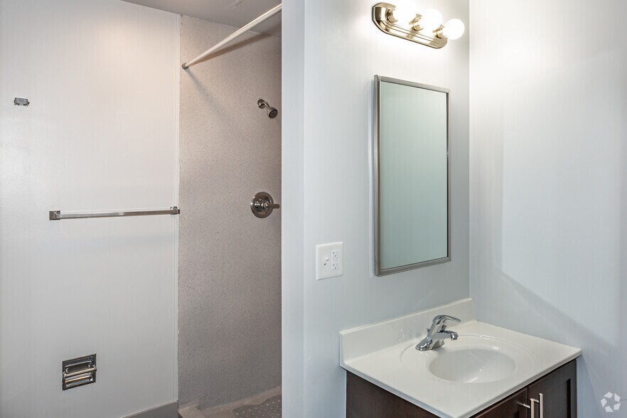 More Photos Of 612 Garfield Ave, Kansas City Apartments For Lease
