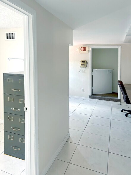 More Photos Of 706 N 7th St, Fort Pierce Office For Lease