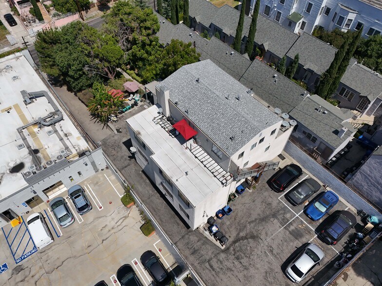 More Photos Of 434 N Lake St, Los Angeles Apartments For Sale