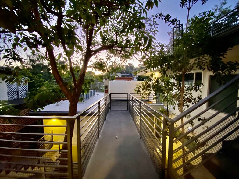 Primary Photo Of 3305-3309 Primera Ave, Los Angeles Apartments For Sale