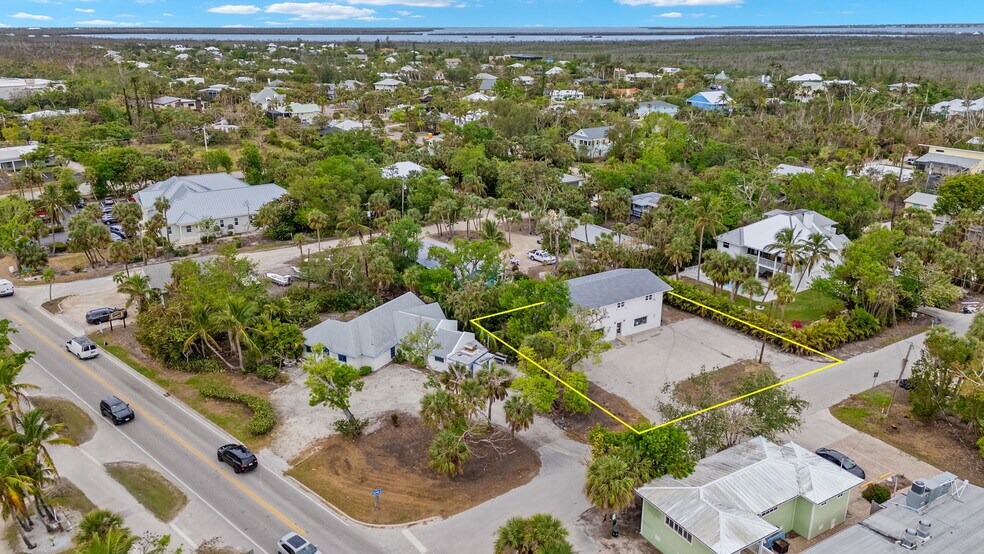 More Photos Of , Sanibel General Retail For Sale