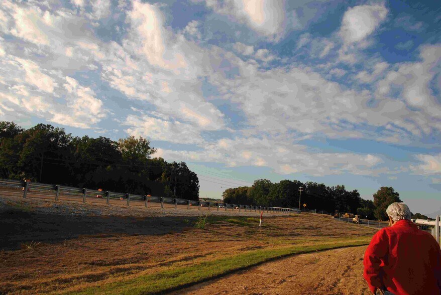 More Photos Of 7655 222 hwy, Mason Land For Lease