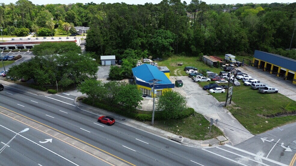 More Photos Of 569 Blanding Blvd, Orange Park Freestanding For Sale