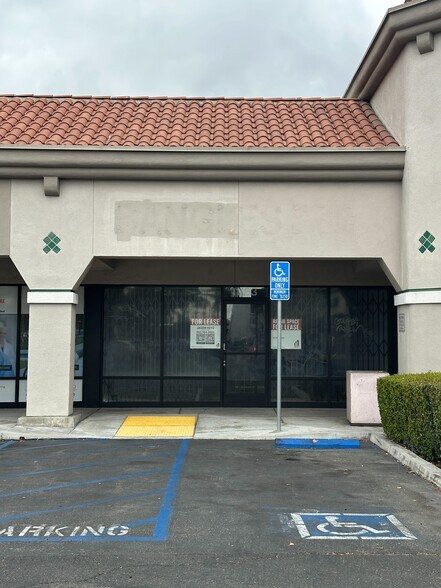 More Photos Of 7810-7932 Norwalk Blvd, Whittier Unknown For Lease