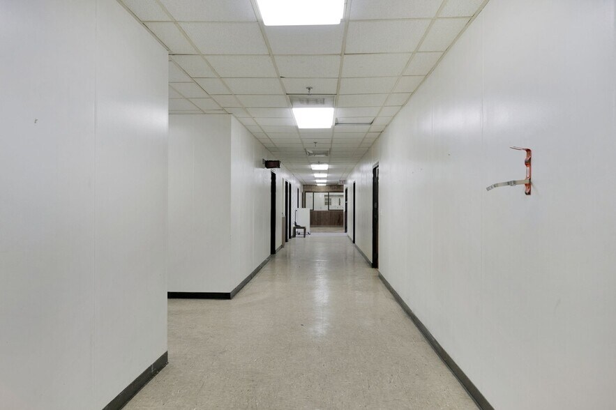 More Photos Of 1444 Lancaster Hwy, Chester Manufacturing For Sale