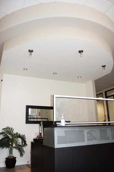 More Photos Of 180 Parker Ave, Rodeo Medical For Sale