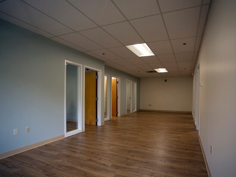 More Photos Of 2352 Main St, Concord Office For Lease