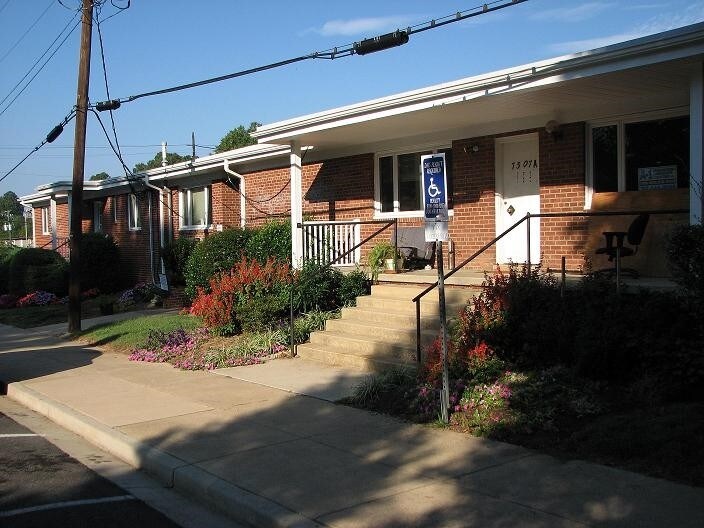 More Photos Of 7307 Highland St, Springfield Light Distribution For Lease