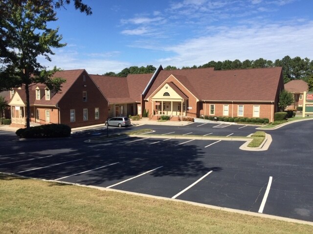 More Photos Of 1867 Independence Sq, Dunwoody Office For Lease