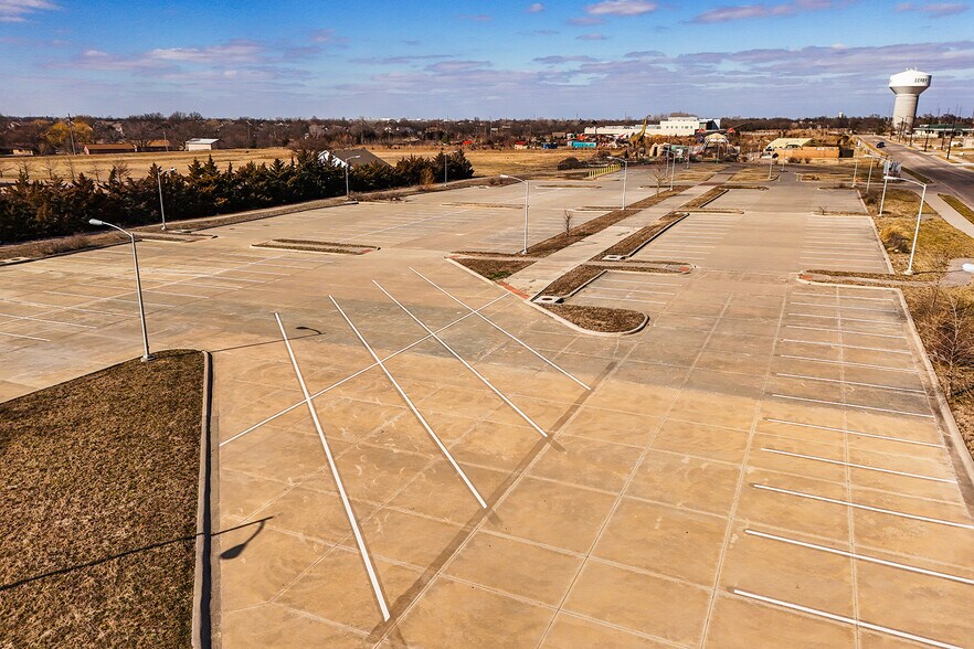 More Photos Of 2.23+/- Acres on N. Destination Dr., Derby Land For Sale