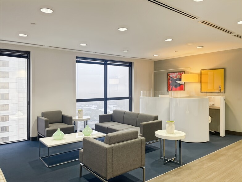 More Photos Of 9100 S Dadeland Blvd, Miami Coworking Space