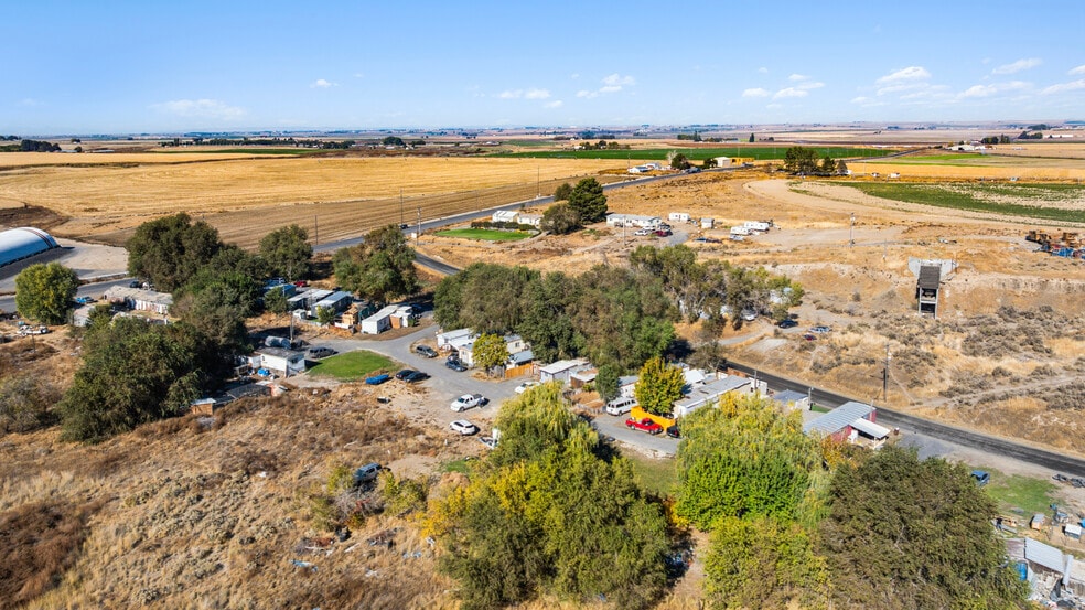 More Photos Of 6993 SE Road U, Warden Manufactured Housing Mobile Home Park For Sale