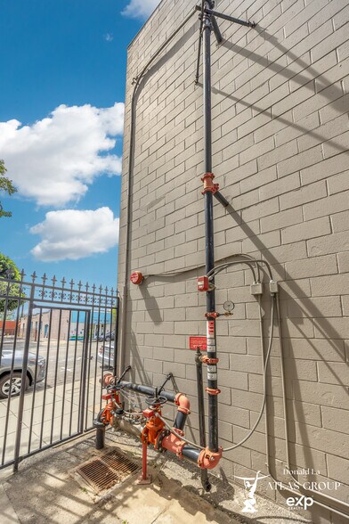 More Photos Of 1124 Mission St, South Pasadena Office For Sale