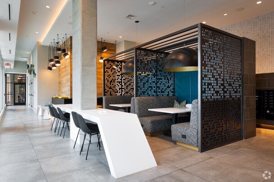 More Photos Of 505 Chatham Ave, Orlando Apartments For Lease