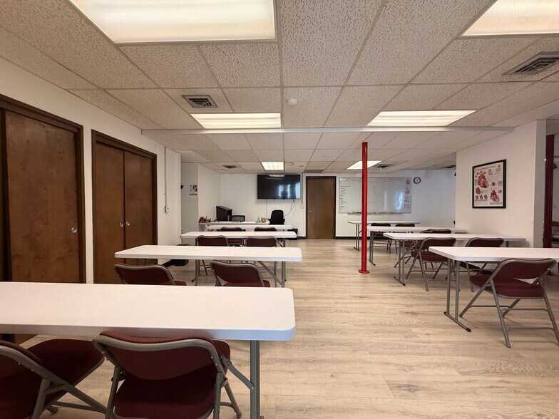 More Photos Of 333 School St, Pawtucket Medical For Sale