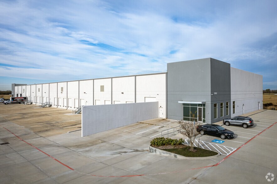 Primary Photo Of 5002 Business Park Dr, Rosenberg Unknown For Lease