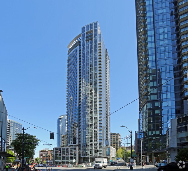 Primary Photo Of 820 Lenora St, Seattle Apartments For Lease