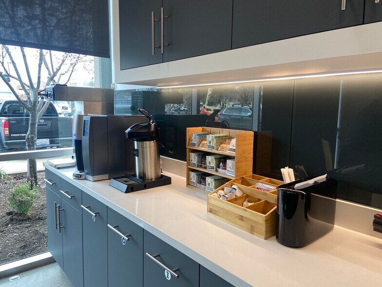 More Photos Of 25801 Industrial Blvd, Hayward Research And Development For Lease