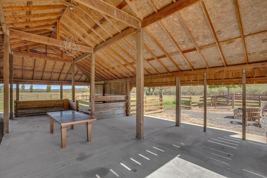 More Photos Of 30999 Grooms Rd, Oakdale Land For Sale