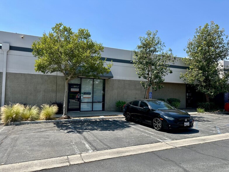 More Photos Of 8776 Helms Ave, Rancho Cucamonga Warehouse For Sale