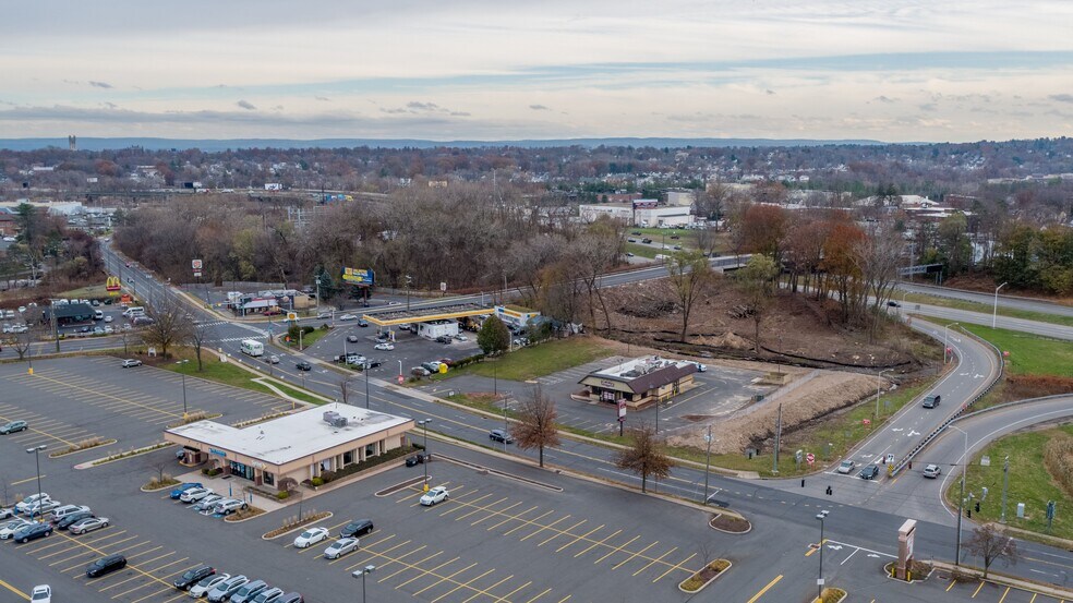 More Photos Of 25 Kane St, West Hartford General Retail For Lease
