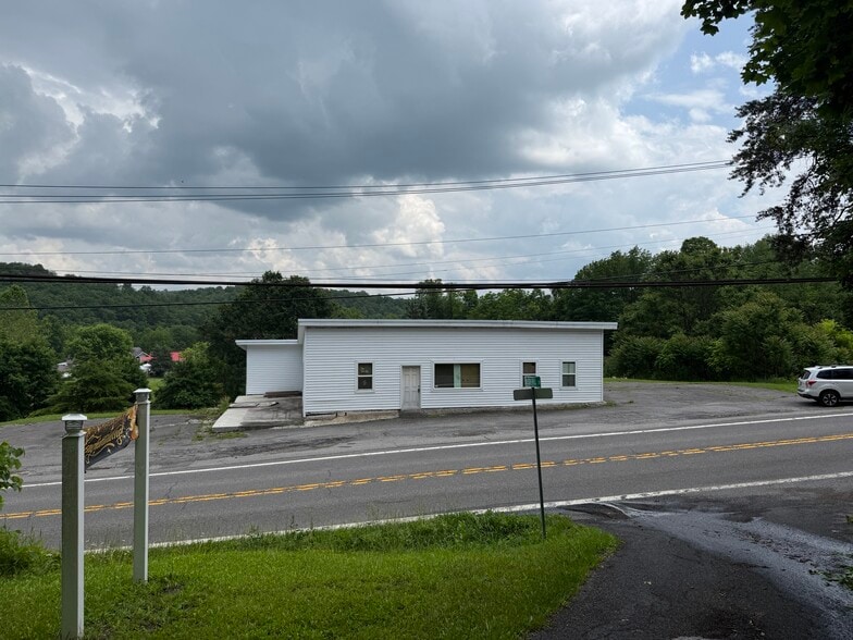 Primary Photo Of 13100 Bedford Rd NE, Cumberland Light Manufacturing For Lease