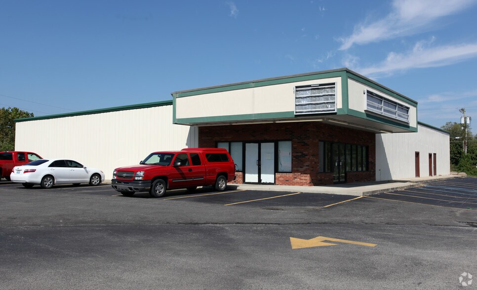 More Photos Of , Greenup General Retail For Sale