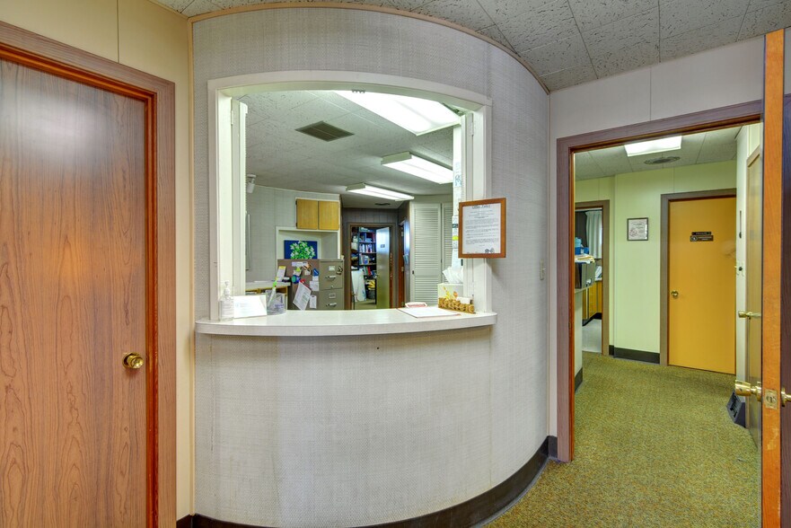 More Photos Of 403 S Granite Ave, Granite Falls Medical For Lease