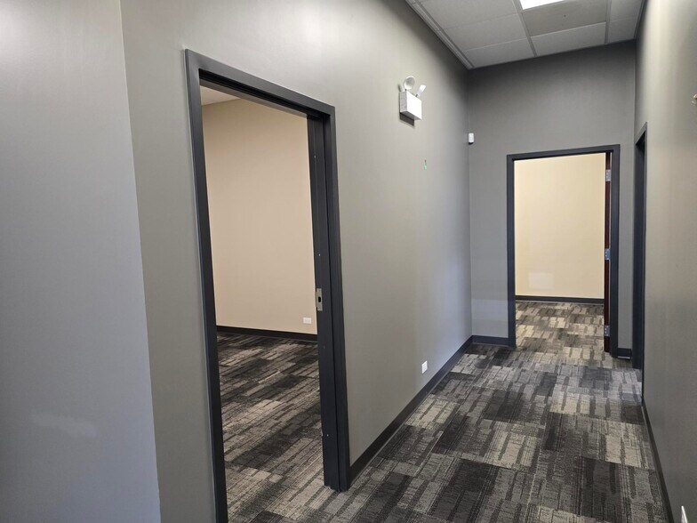 More Photos Of 3351 N Harlem Ave, Chicago Unknown For Lease