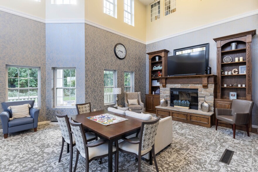 More Photos Of 1207 Vandalia St, Collinsville Assisted Living For Sale